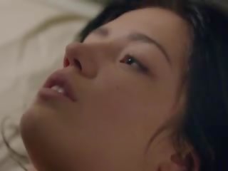 Adele exarchopoulos - eperdument 2016, x rated film 95