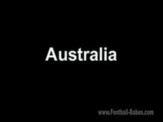 Australský hottie v fotbal jersey
