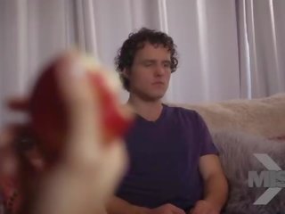 Missax - katsomassa seksi elokuva kanssa sisko ii - lana rhoades [720p]