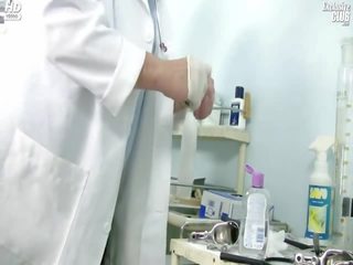 Monika gash lékařské zrcátko gyno zkouška na zkažený excentrický gynoclinic