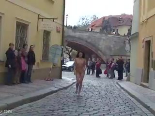 壮大な 公共 裸体 ととも​​に クレイジー フィーチャー nikol バニラ
