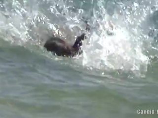 Epshor nudist adoleshencë tanning lakuriq në the plazh
