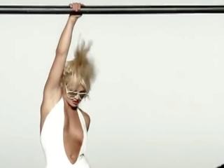 Britney spears prieš britney pavasaris pmv, hd seksas klipas 13