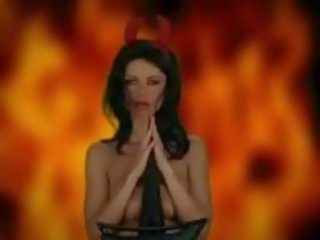 Diabol žena - veľký kozy deity podpichuje, hd sex video 59