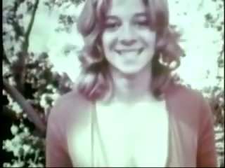 Monstrs melnas gaiļus 1975 - 80, bezmaksas monstrs henti sekss saspraude video