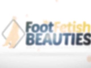 Barefoot Redhead clips off attractive Feet in Public: HD xxx clip 4f