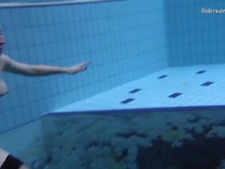 Bajo el agua extraordinary niñas nadando desnudo, gratis x calificación vídeo 2e