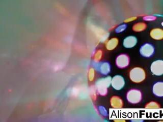สีสัน ใหญ่ boobed disco ลูกบอล femme fatale อลิสัน tyler