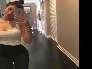 Kylie Jenner charming Compilation/Tribute try not to Fap IMPOSSIBLE 99.9% Fail