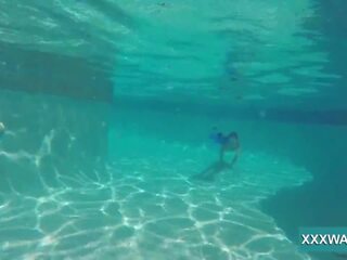 Exceptional 브루 넷의 사람 후커 사탕 swims 수중, 성인 클립 32