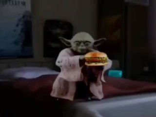 Asmr yoda ăn cho một hamburger vì 10 minutes trong khi của tôi ba mẹ cuộc chiến đấu downstairs