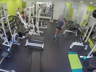 HUNT4K. Naive gym bunny has xxx video with rich male